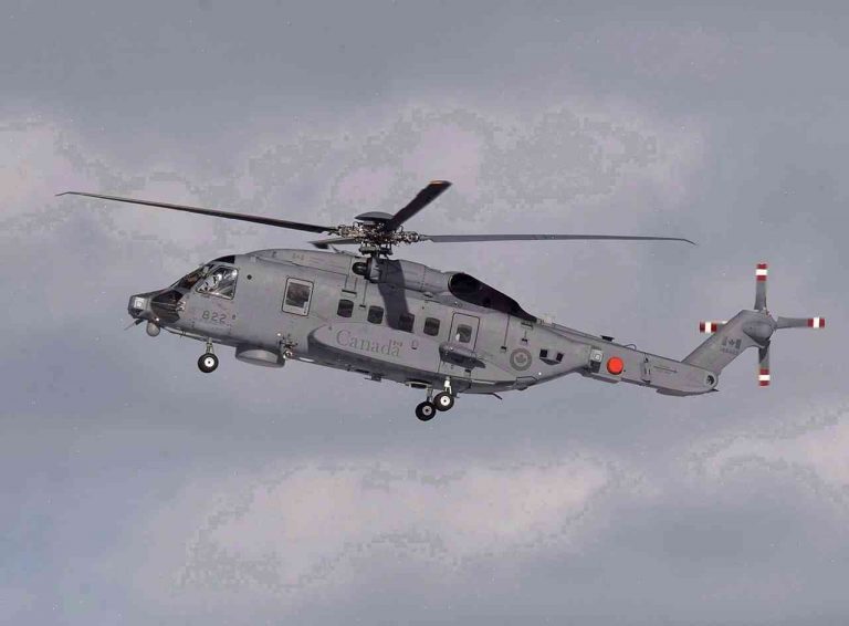 RAF reveals cracks in cabin walls and tail of CH-148 Cyclone