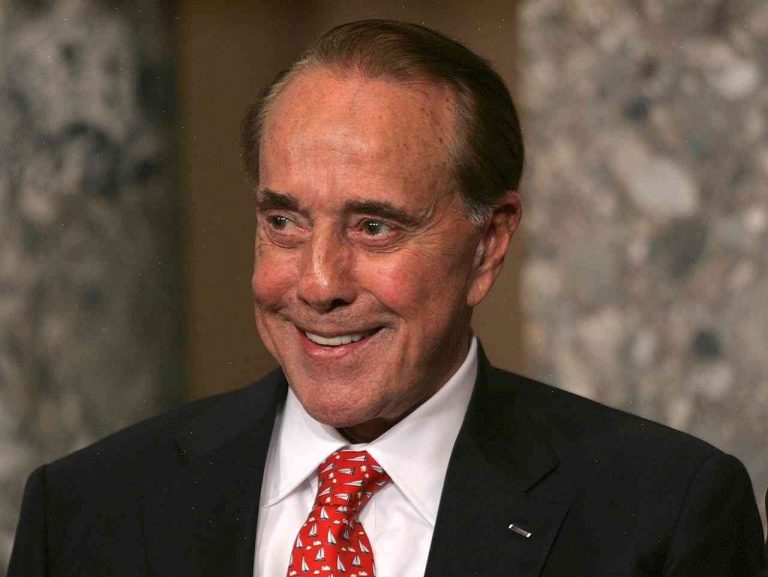 A sampling of what politicians and veterans are saying about Bob Dole’s death