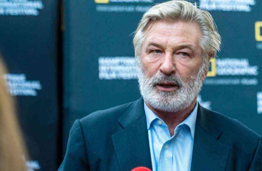 Alec Baldwin’s father defends the actor’s comments about President Trump